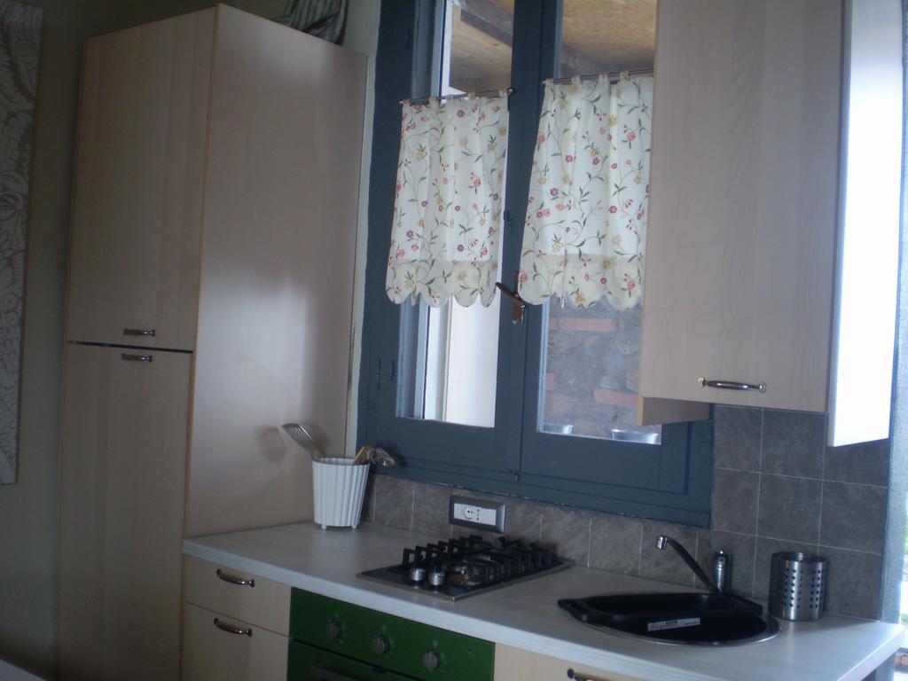Il Giardino Di Emilio Bed & Breakfast Marrùbiu Eksteriør bilde