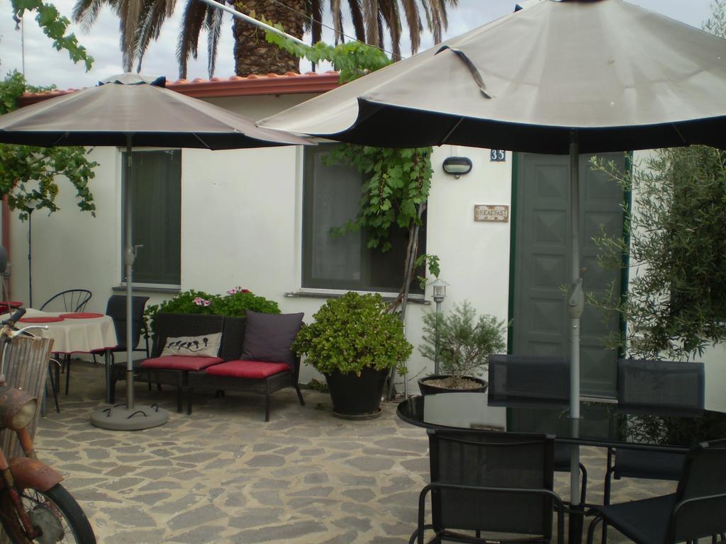 Il Giardino Di Emilio Bed & Breakfast Marrùbiu Rom bilde