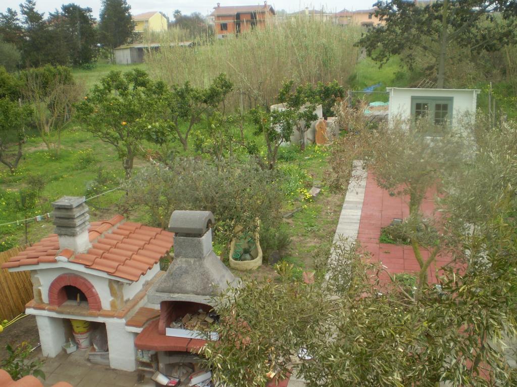 Il Giardino Di Emilio Bed & Breakfast Marrùbiu Rom bilde