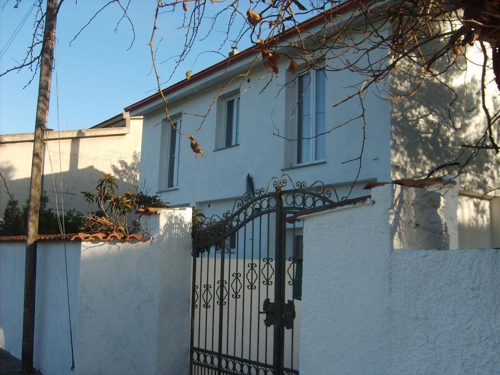 Il Giardino Di Emilio Bed & Breakfast Marrùbiu Eksteriør bilde